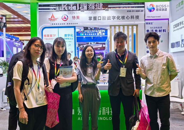 VPT team with customers